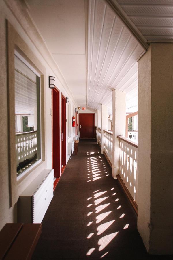 Riverbend Motel & Cabins Helen Eksteriør billede